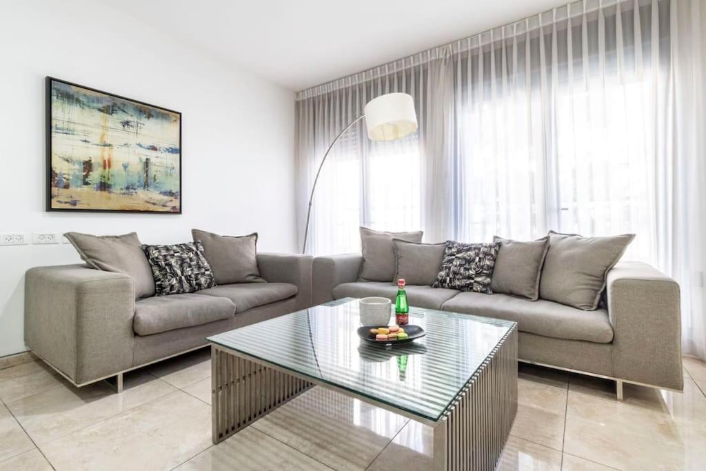 Luxury 3 Bedroom Apt, Harav Kook7 Jerusalem Eksteriør billede