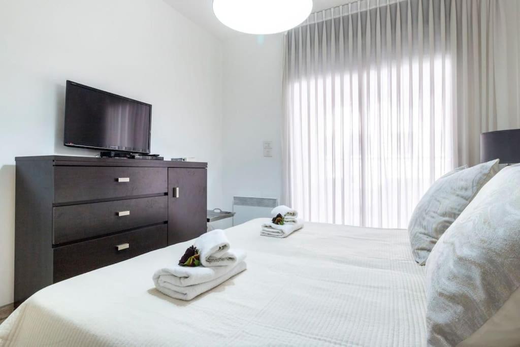 Luxury 3 Bedroom Apt, Harav Kook7 Jerusalem Eksteriør billede