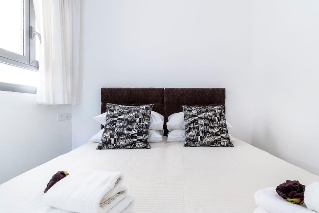 Luxury 3 Bedroom Apt, Harav Kook7 Jerusalem Eksteriør billede