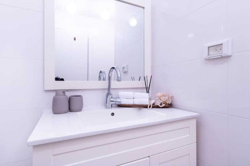Luxury 3 Bedroom Apt, Harav Kook7 Jerusalem Eksteriør billede