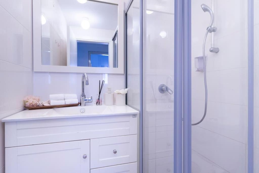 Luxury 3 Bedroom Apt, Harav Kook7 Jerusalem Eksteriør billede